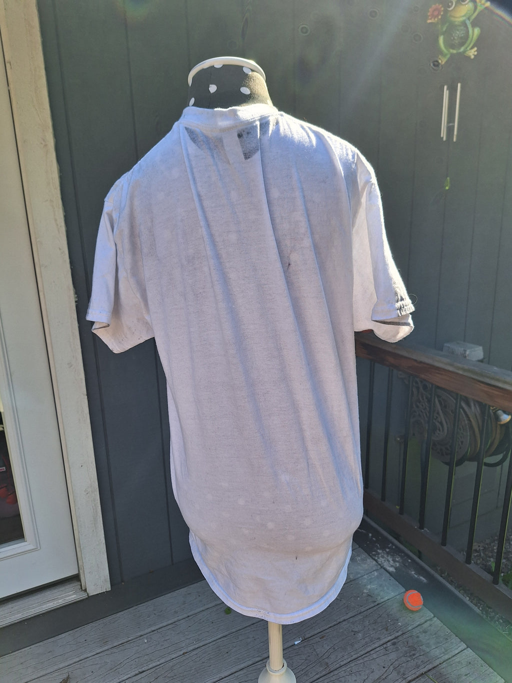 short sleeve spray paint tee