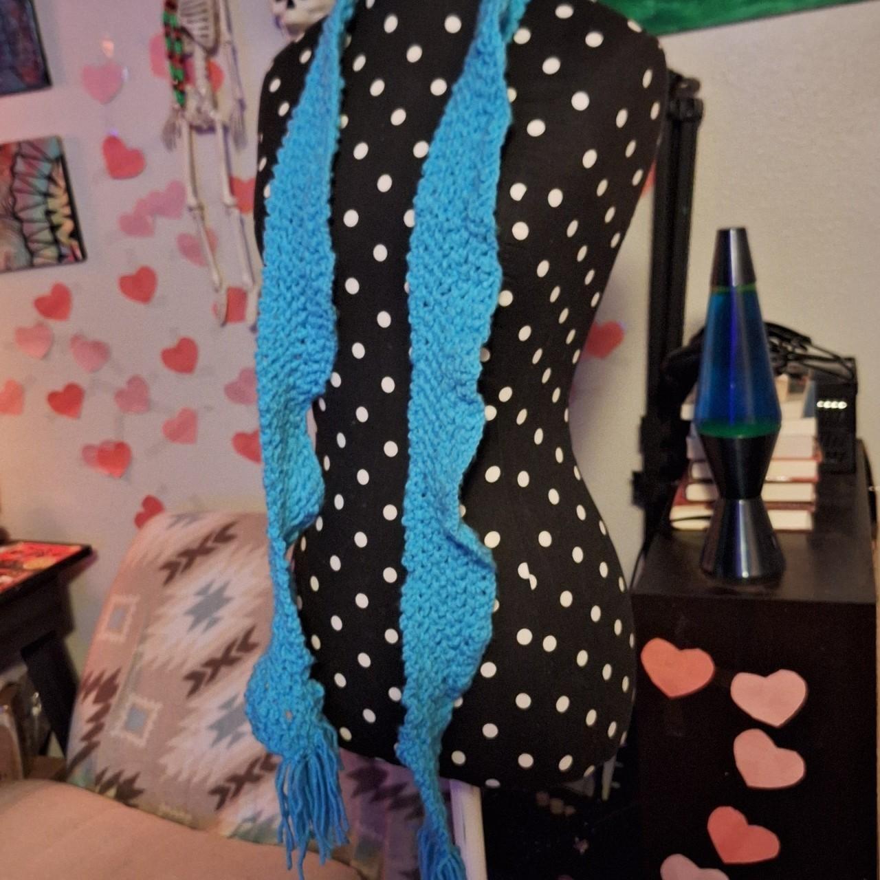 blue scarf